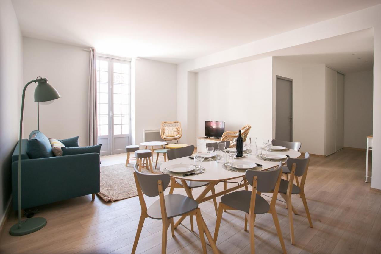 Logis Des Halles Du Coderc Apartment Perigueux Room photo